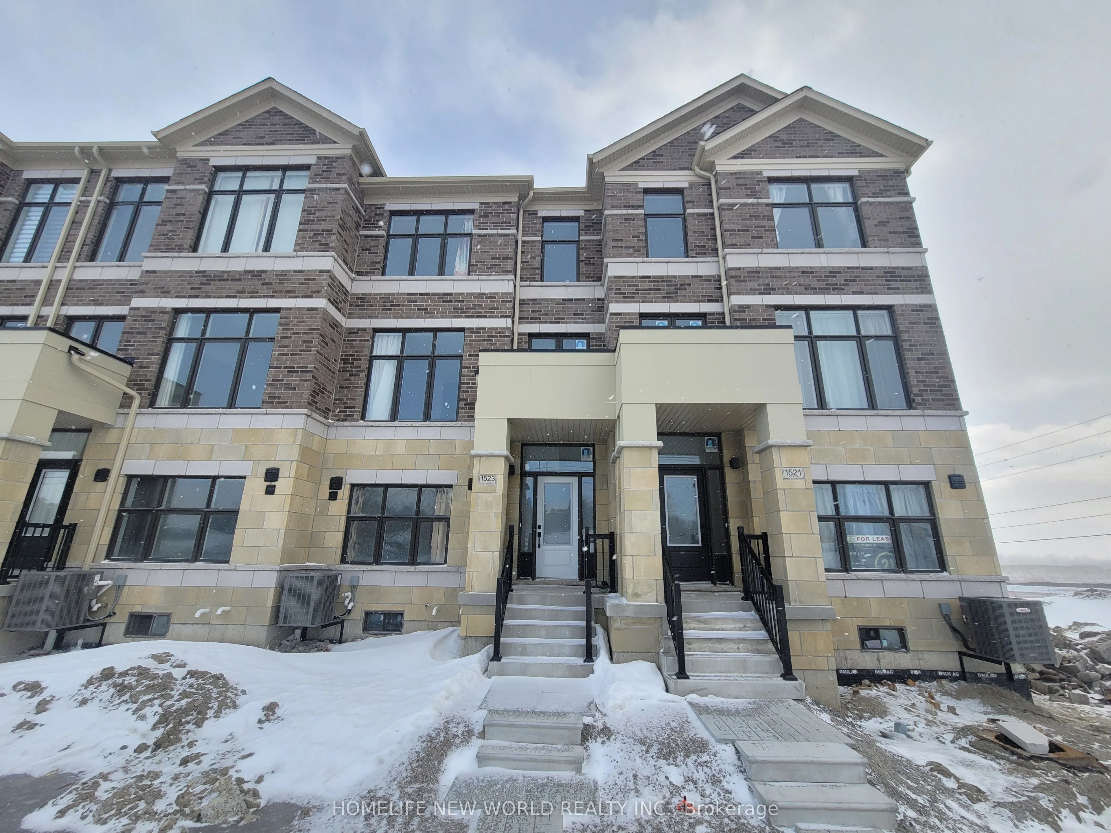 1523 19th Avenue, Richmond Hill, On L4s 0n9