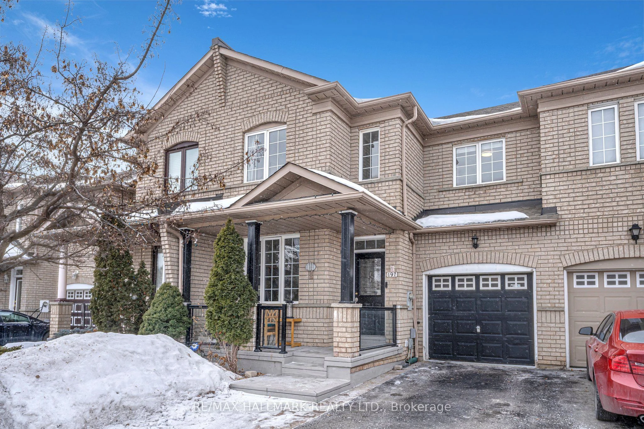 Att/Row/Townhouse in Vaughan