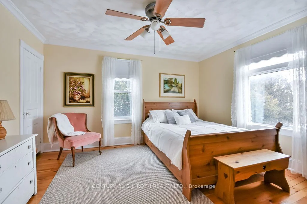 35 Mill Street E, New Tecumseth, ON L0G 1W0