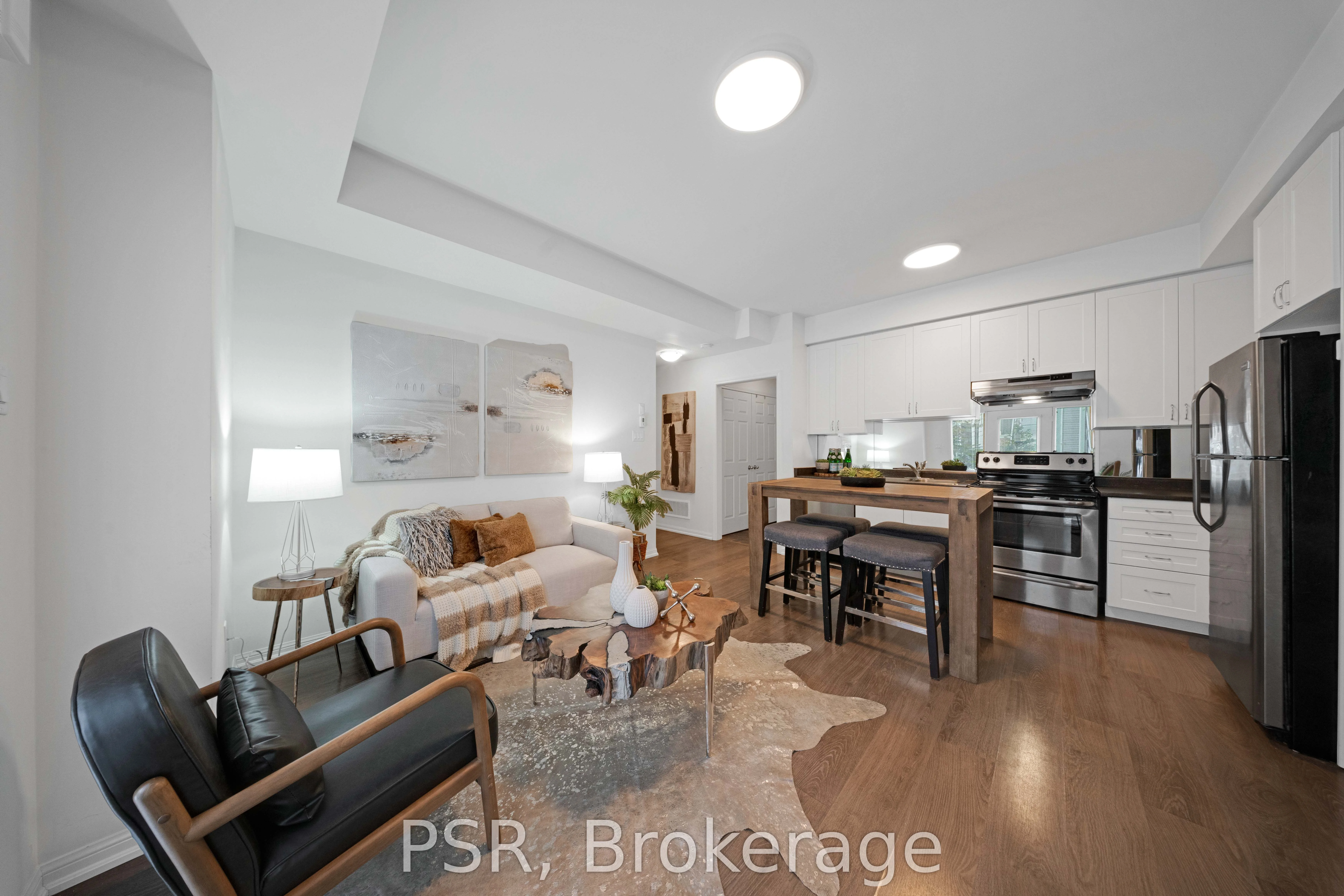 Condo Townhouse in Aurora