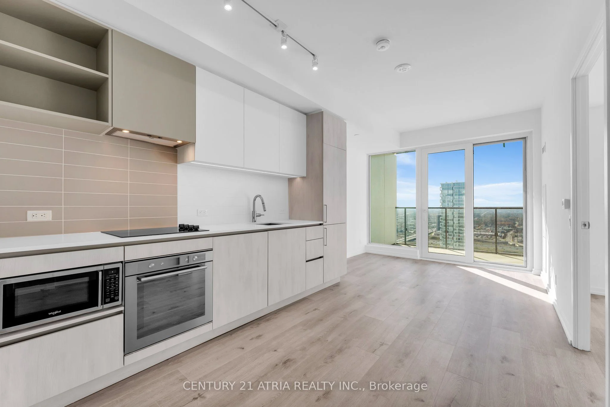 Condo Apartment in Vaughan