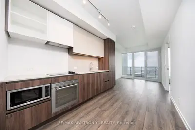 7890 Jane Street 3308, Vaughan, On L4k 0k9