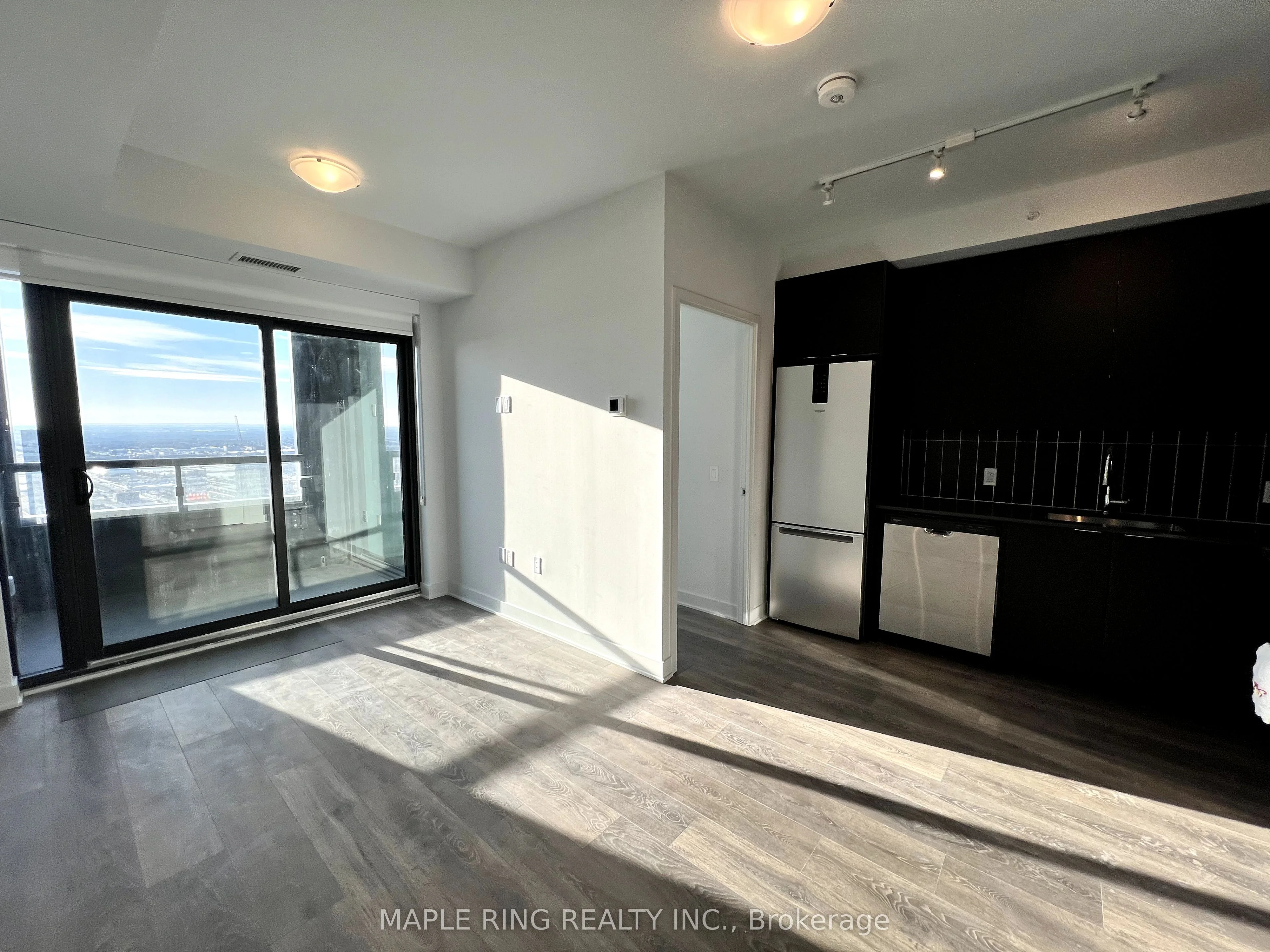 Condo Apartment in Vaughan