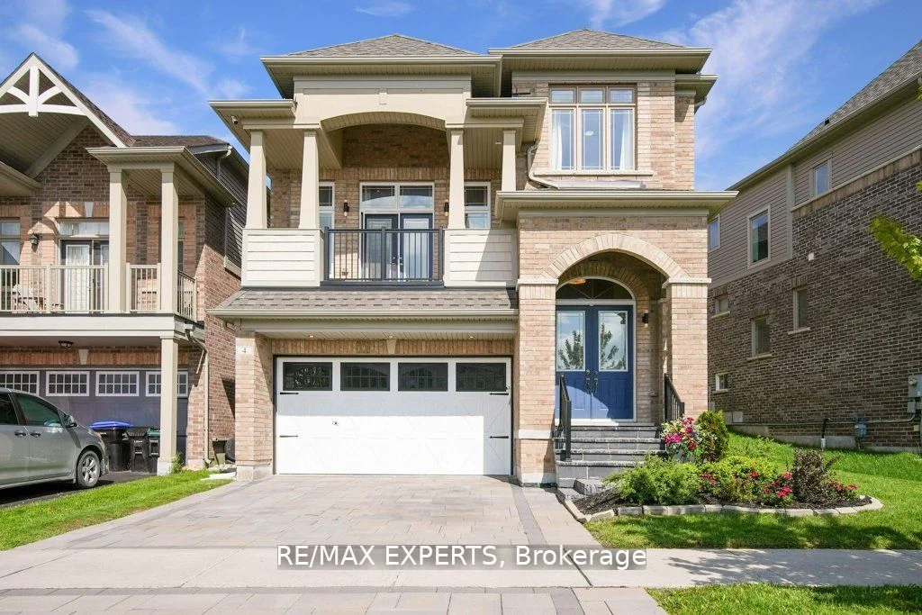 Detached in New Tecumseth