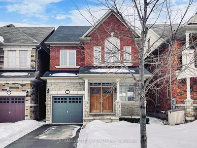 Detached in Richmond Hill