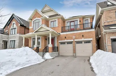 69 Frank Kelly Drive, East Gwillimbury, On L9n 0v2