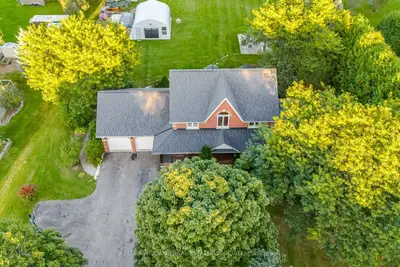 Detached in New Tecumseth