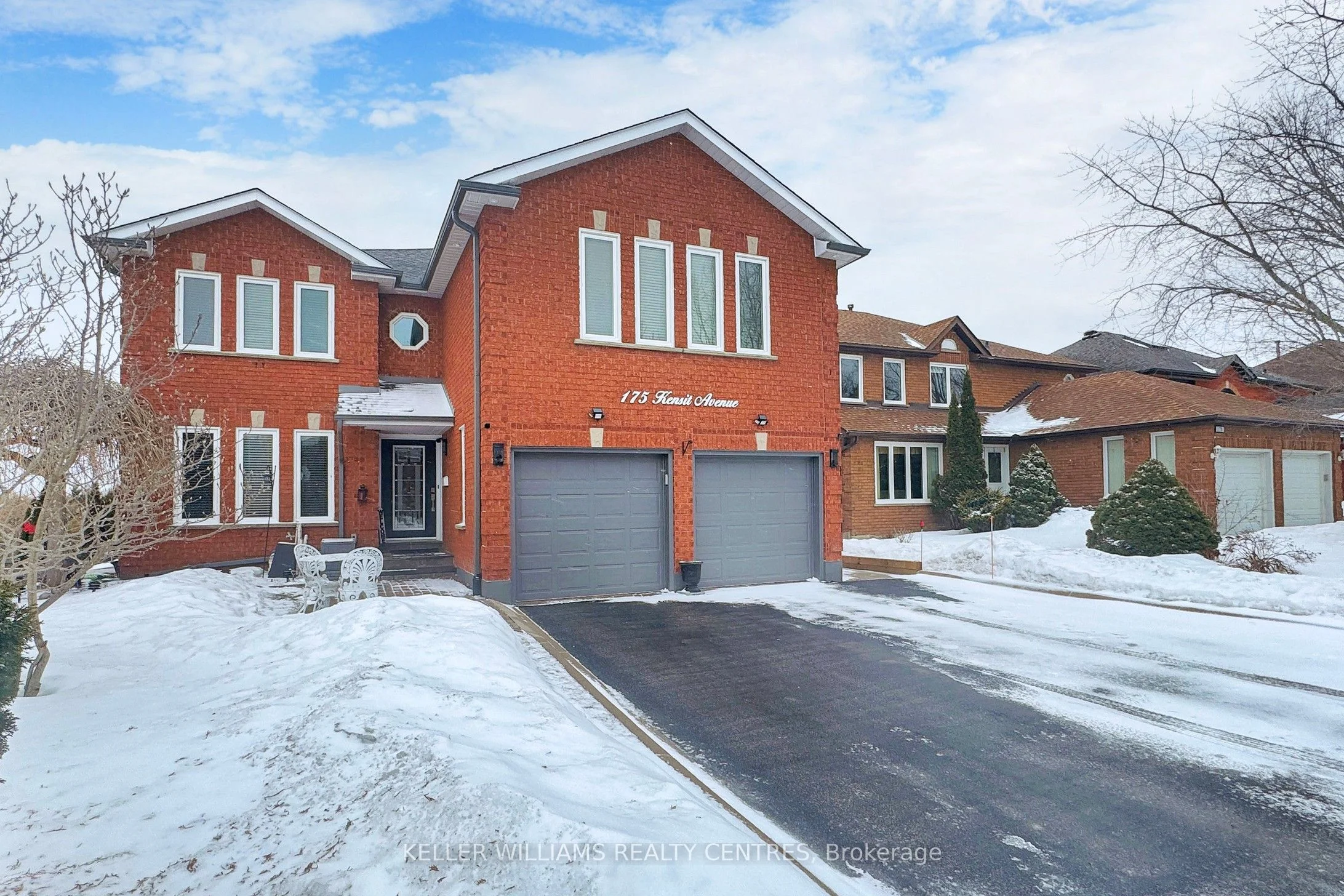 Detached in Newmarket