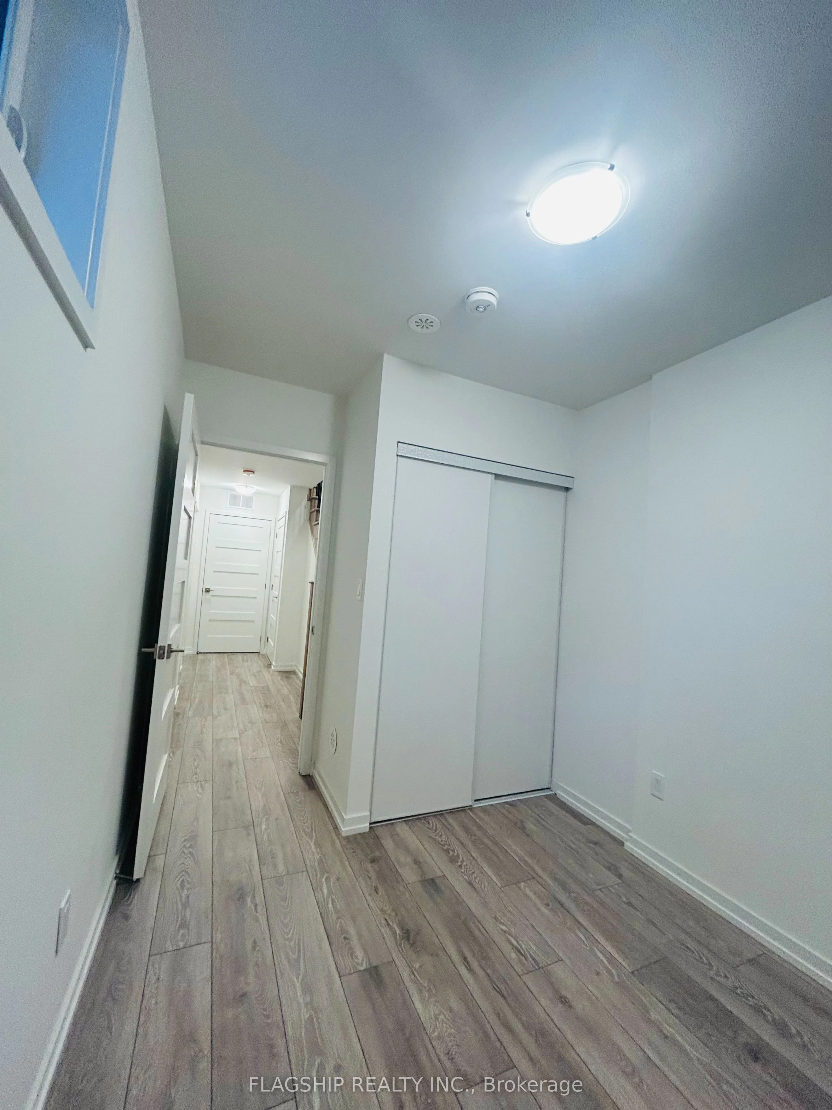 Condo Townhouse in Newmarket