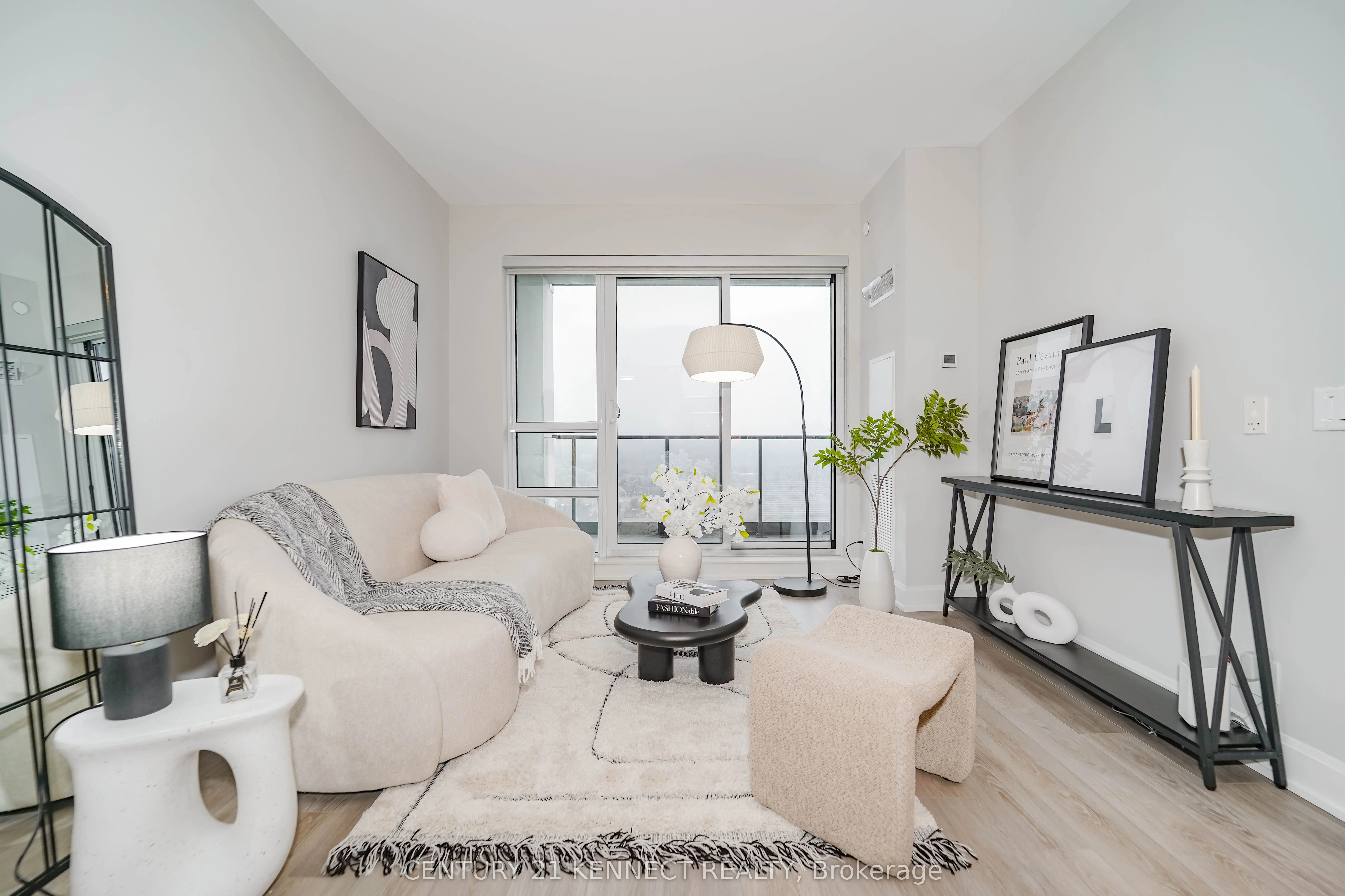 12 Gandhi Lane 3202, Markham, ON L3T 0G8