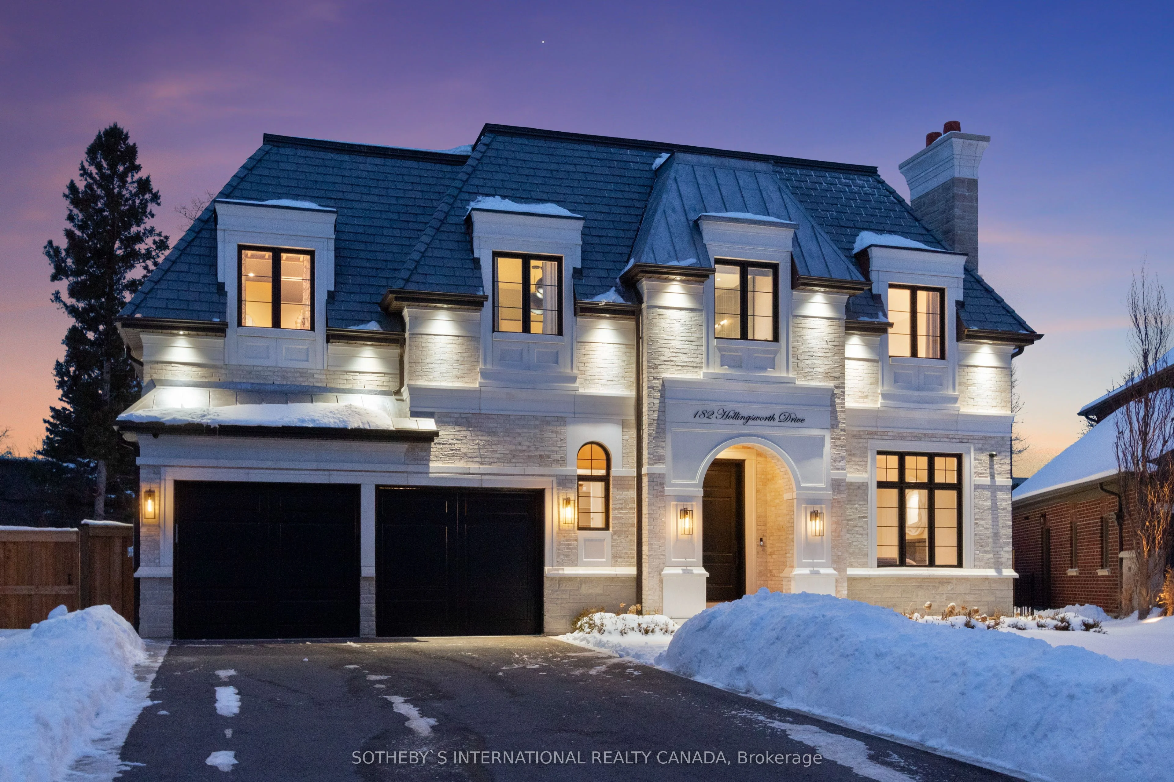 Detached in King