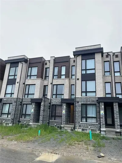 Att/Row/Townhouse in Markham
