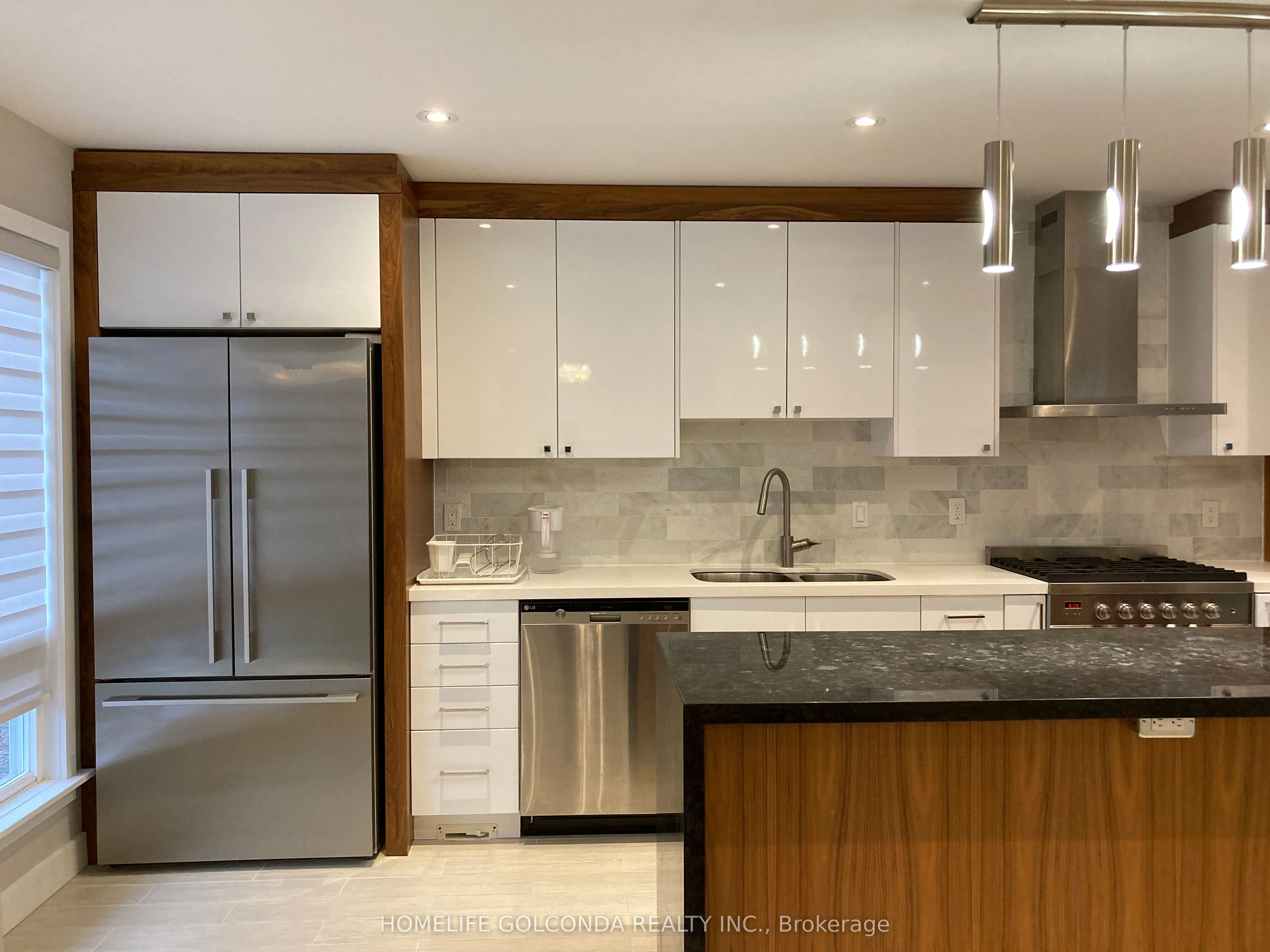 50 Cynthia Crescent, Richmond Hill, On L4e 2p9