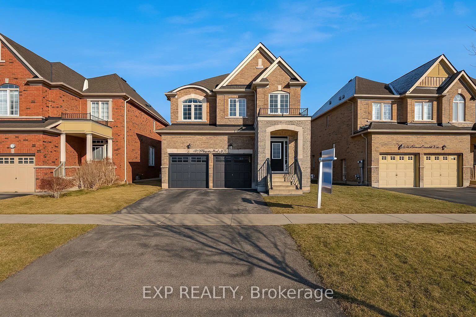 Detached in East Gwillimbury