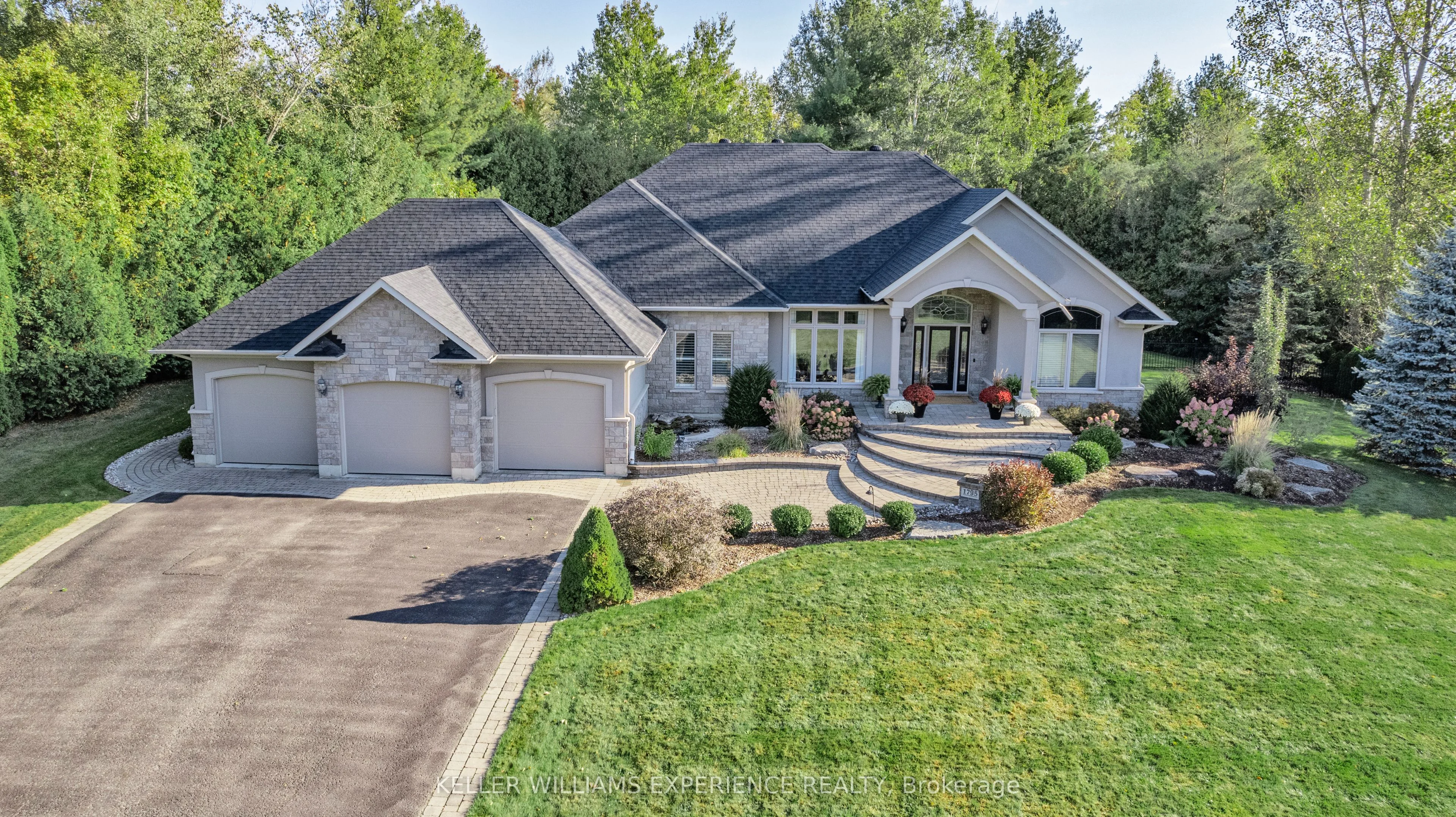 1795 Innisbrook Street, Innisfil, On L9s 5a3