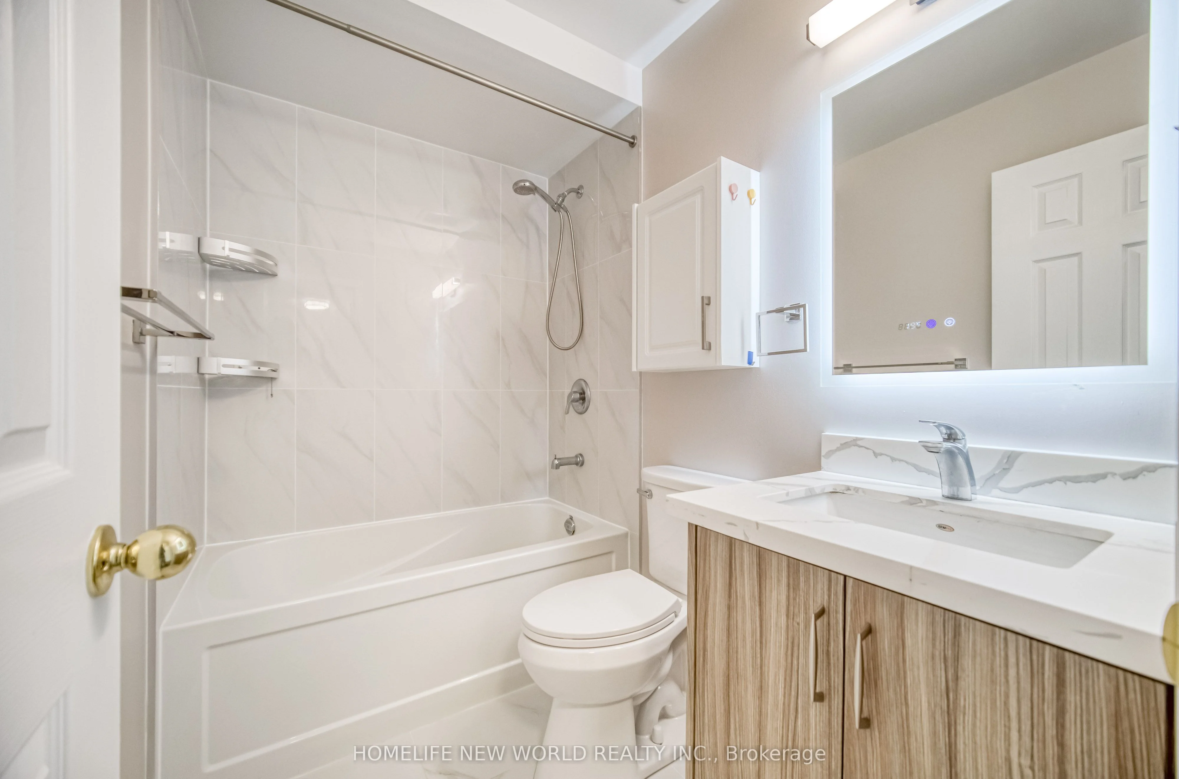 135 Selkirk Drive, Richmond Hill, ON L4B 4T7