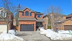 88 Canyon Hill Avenue, Richmond Hill, On L4c 0k5