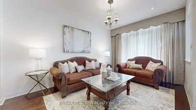 14 Citrine Drive, Bradford West Gwillimbury, On L3z 0t5
