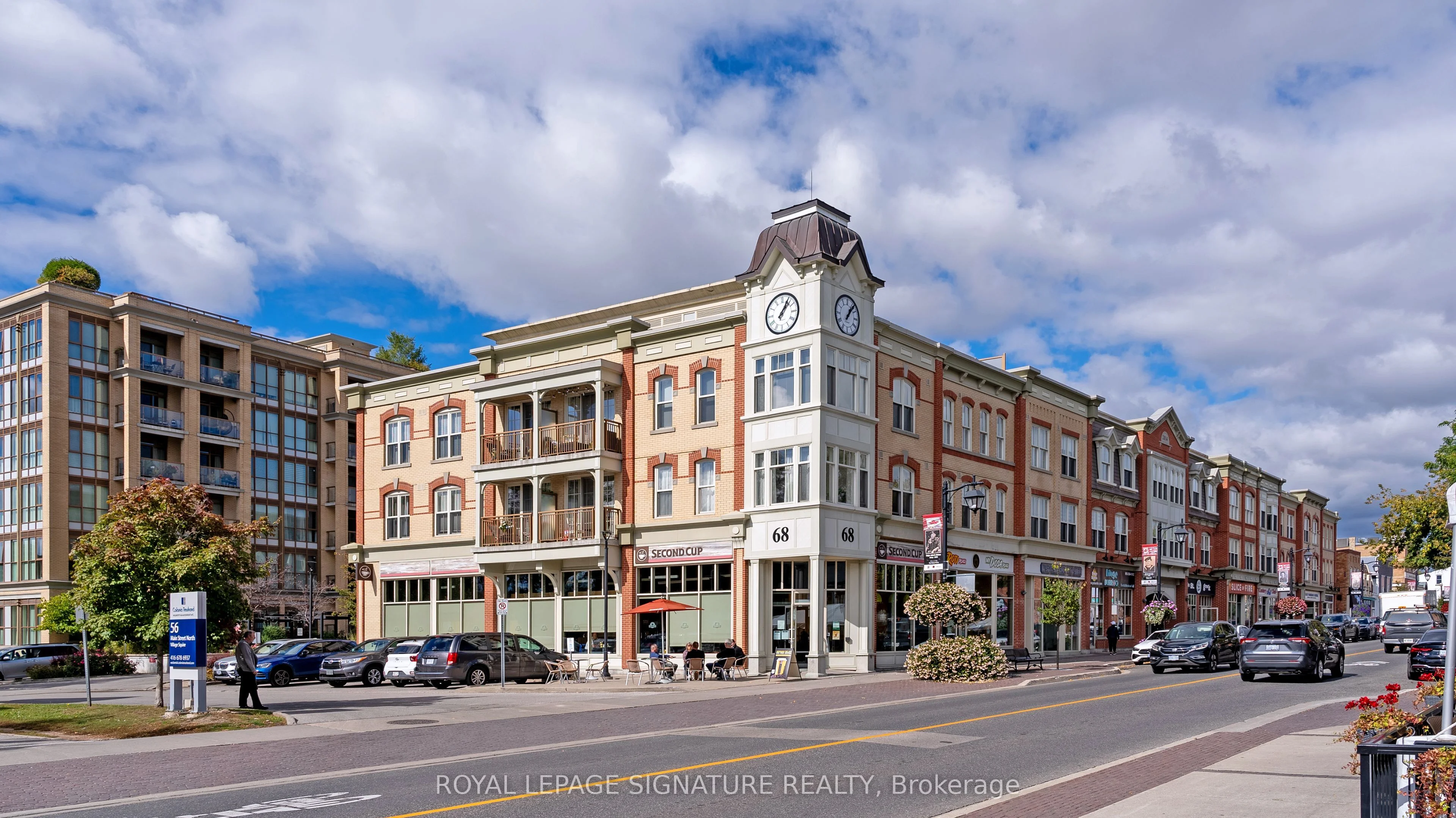 Condo Apartment in Markham