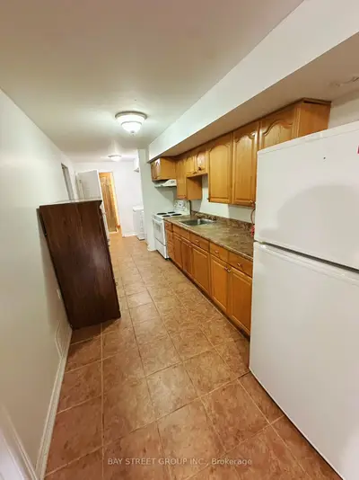 Lower Level in Richmond Hill
