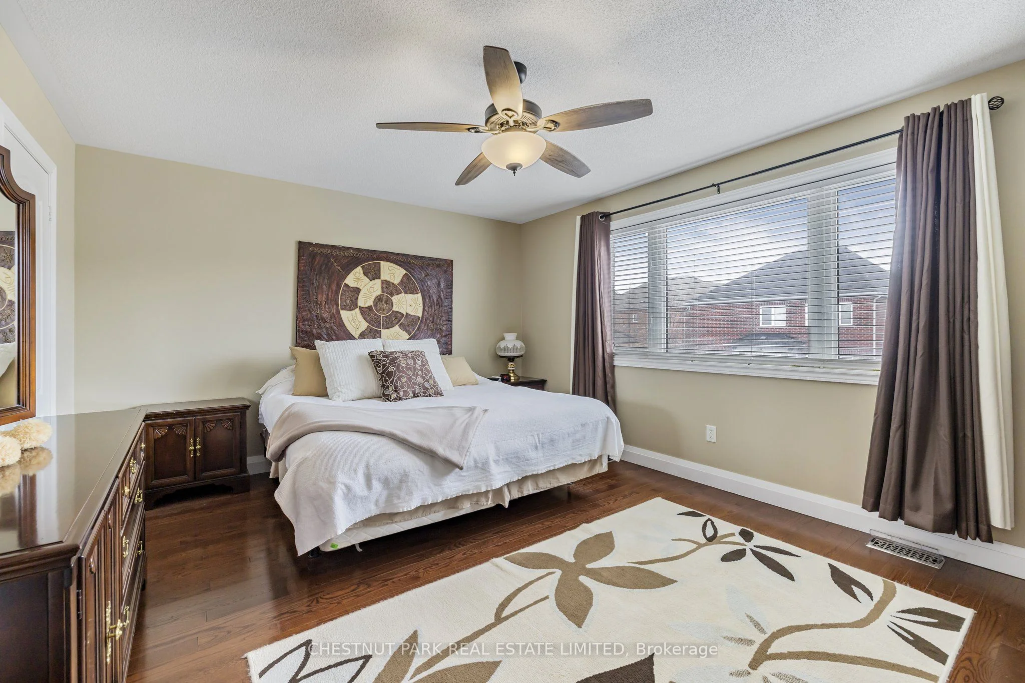 198 Downy Emerald Drive, Bradford West Gwillimbury, ON L3Z 0E6