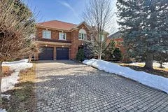 Detached in Richmond Hill