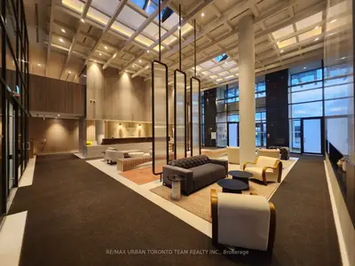 195 Commerce Street 2703, Vaughan, On L4k 0p9