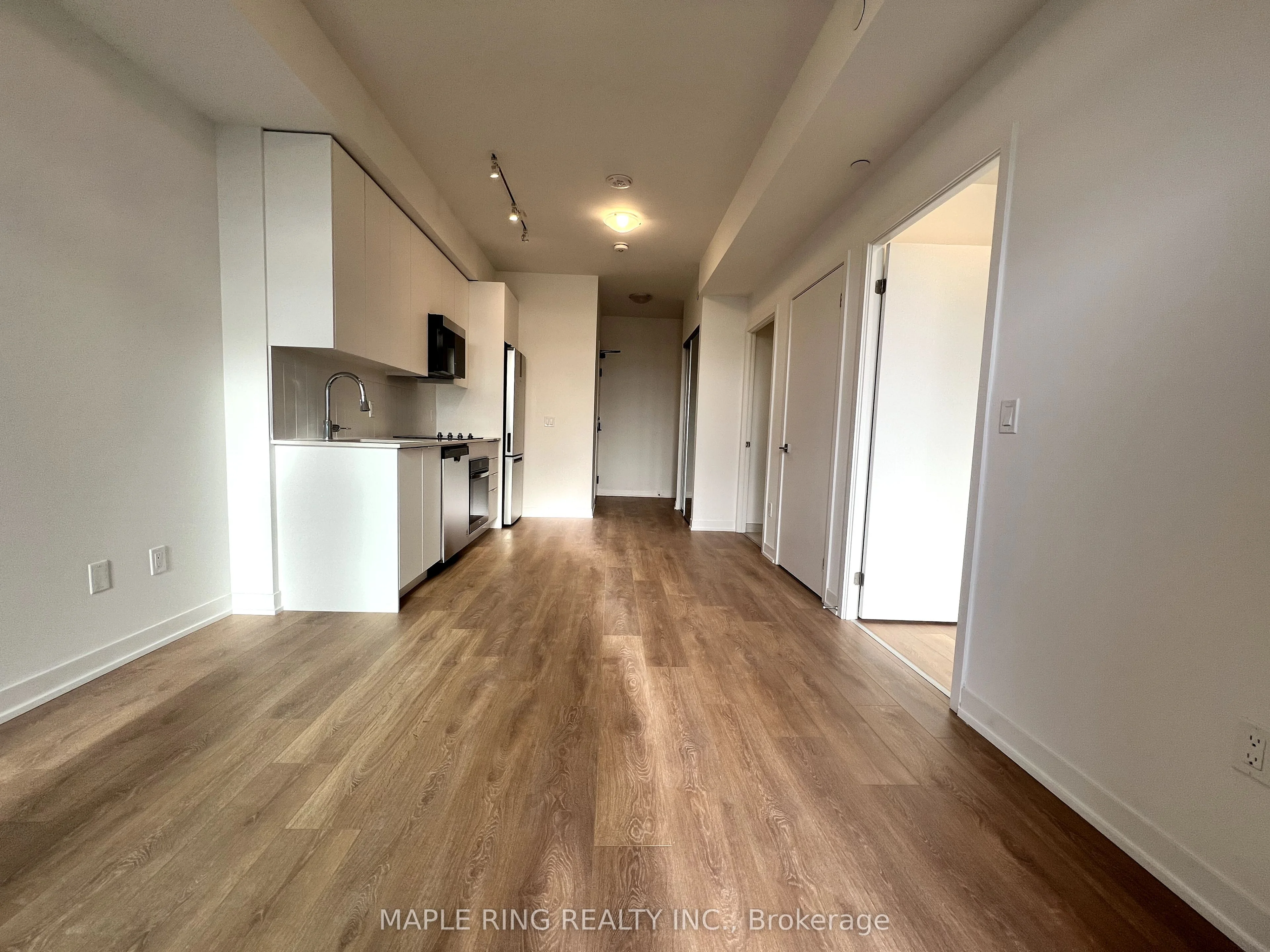 10 Abeja Street 1212, Vaughan, On L4k 0r4