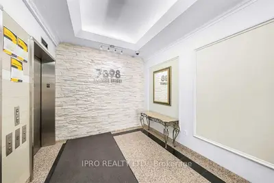 7378 Yonge Street E 303, Vaughan, On L4j 8j1