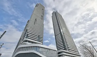 225 Commerce Street 612, Vaughan, On L4k 5z7