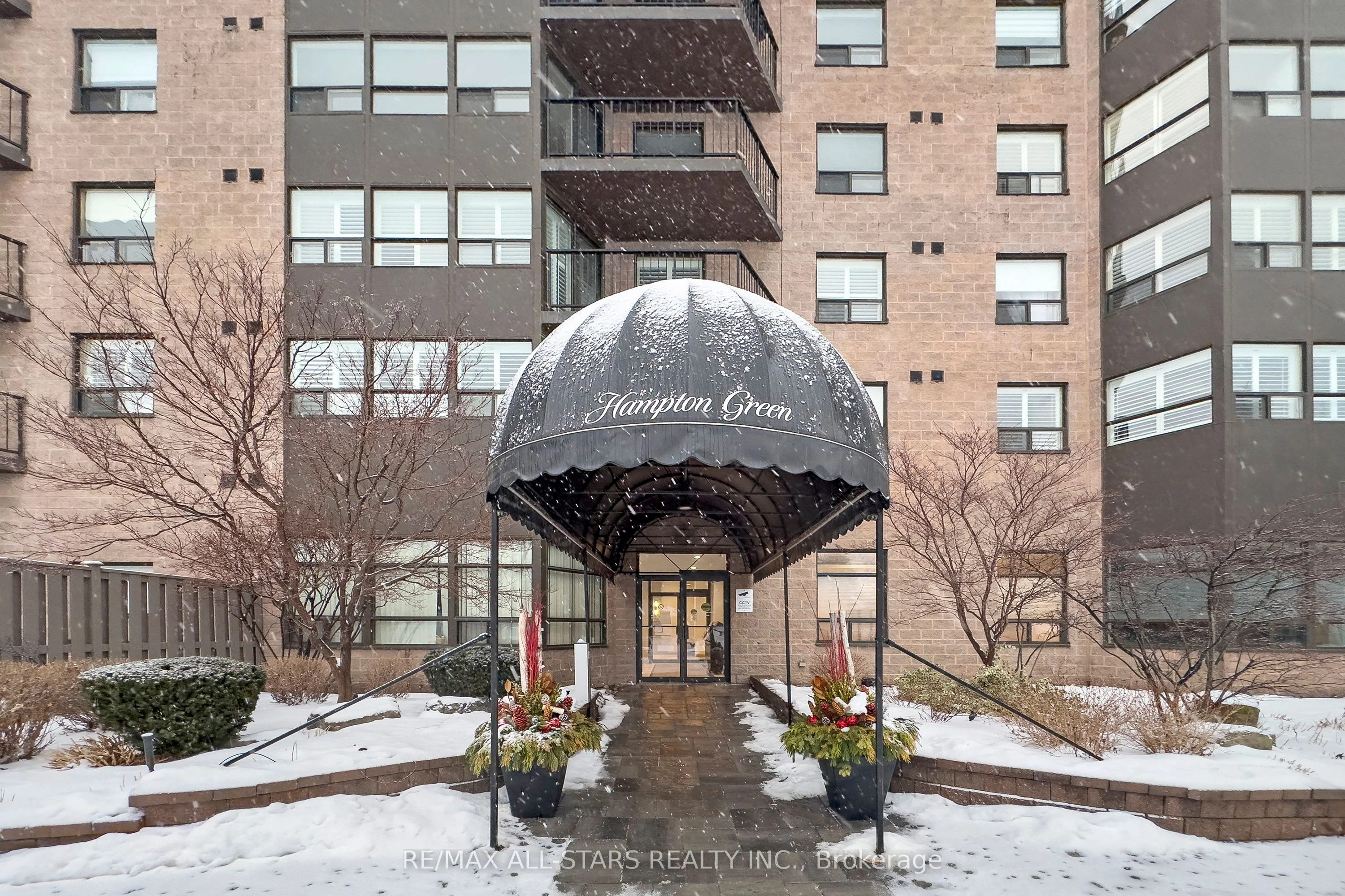 Condo Apartment in Markham