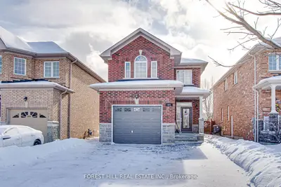 321 Rita's Avenue, Newmarket, On L3x 2n2