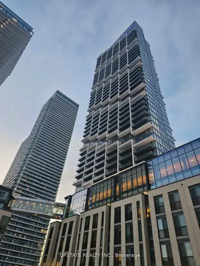 Condo Apartment in Vaughan