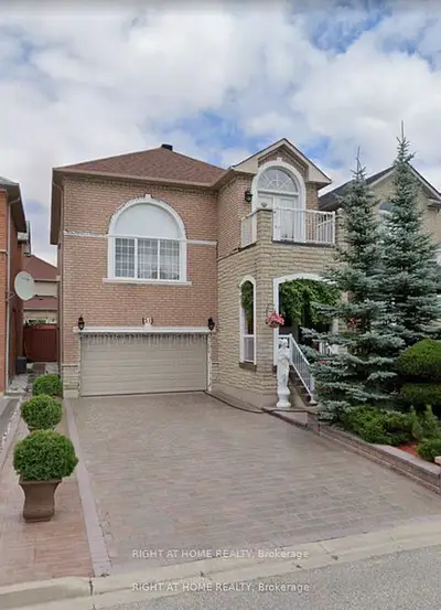 Detached in Vaughan