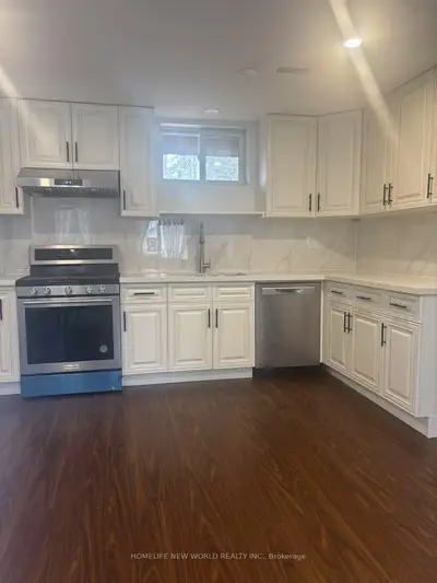 30 Maryvale Crescent Ground, Richmond Hill, On L4c 6p8