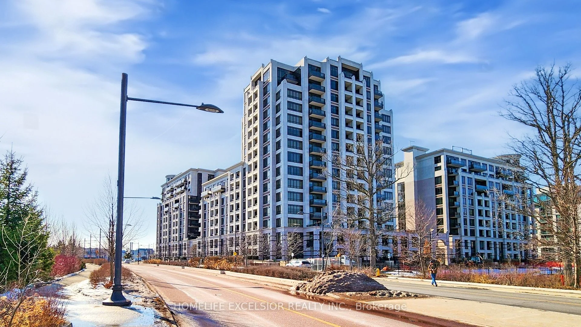 Condo Apartment in Markham