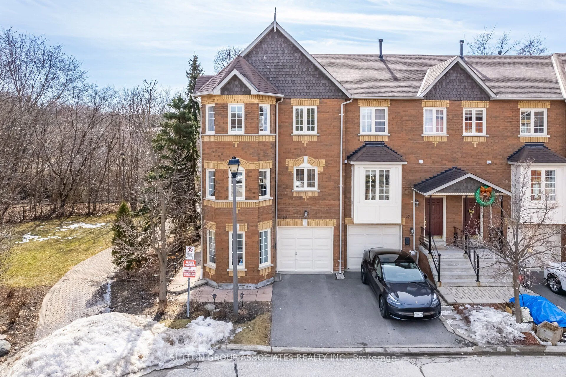 Condo Townhouse in Richmond Hill