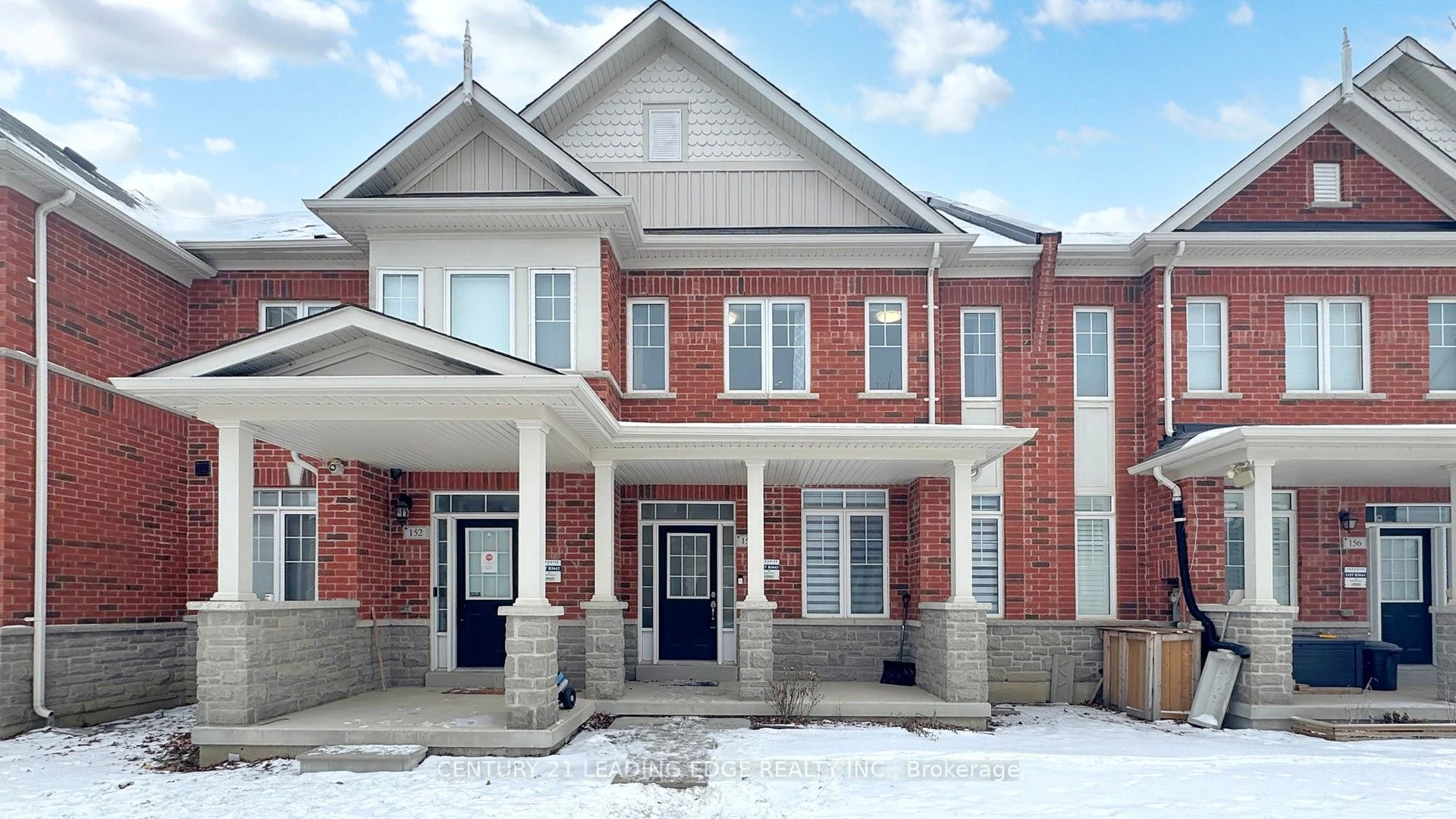 Att/Row/Townhouse in Markham