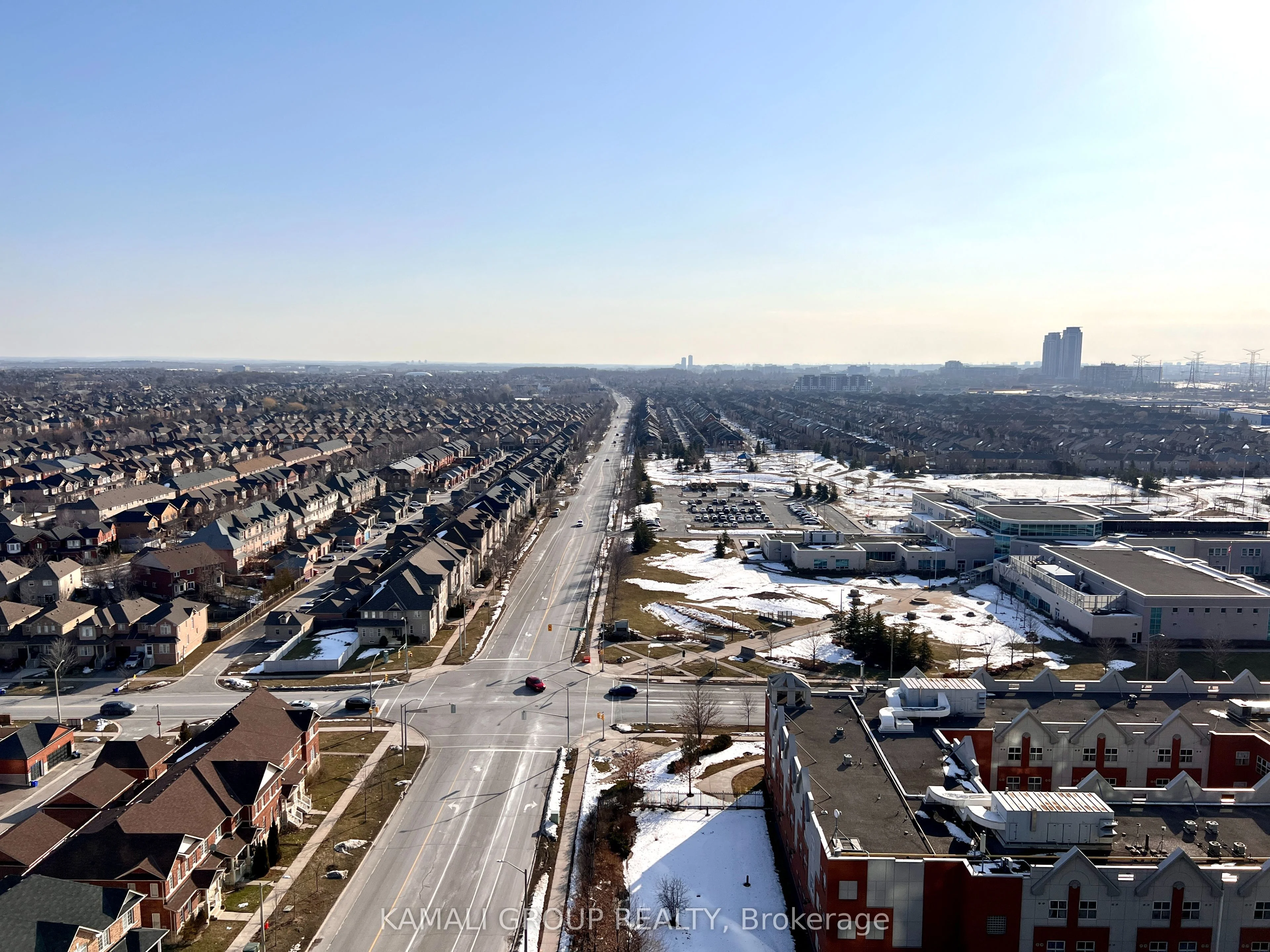 75 Oneida Crescent 1804, Richmond Hill, On L4b 0h3