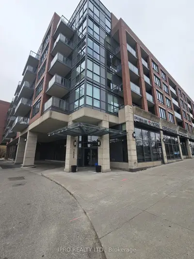 Condo Apartment in Vaughan
