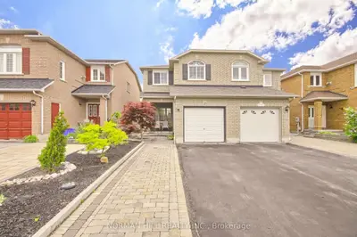 7 Bridlepath Street, Richmond Hill, On L4s 1v8