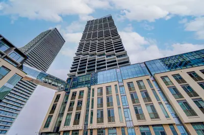 1000 Portage Parkway 303, Vaughan, On L4k 0l1