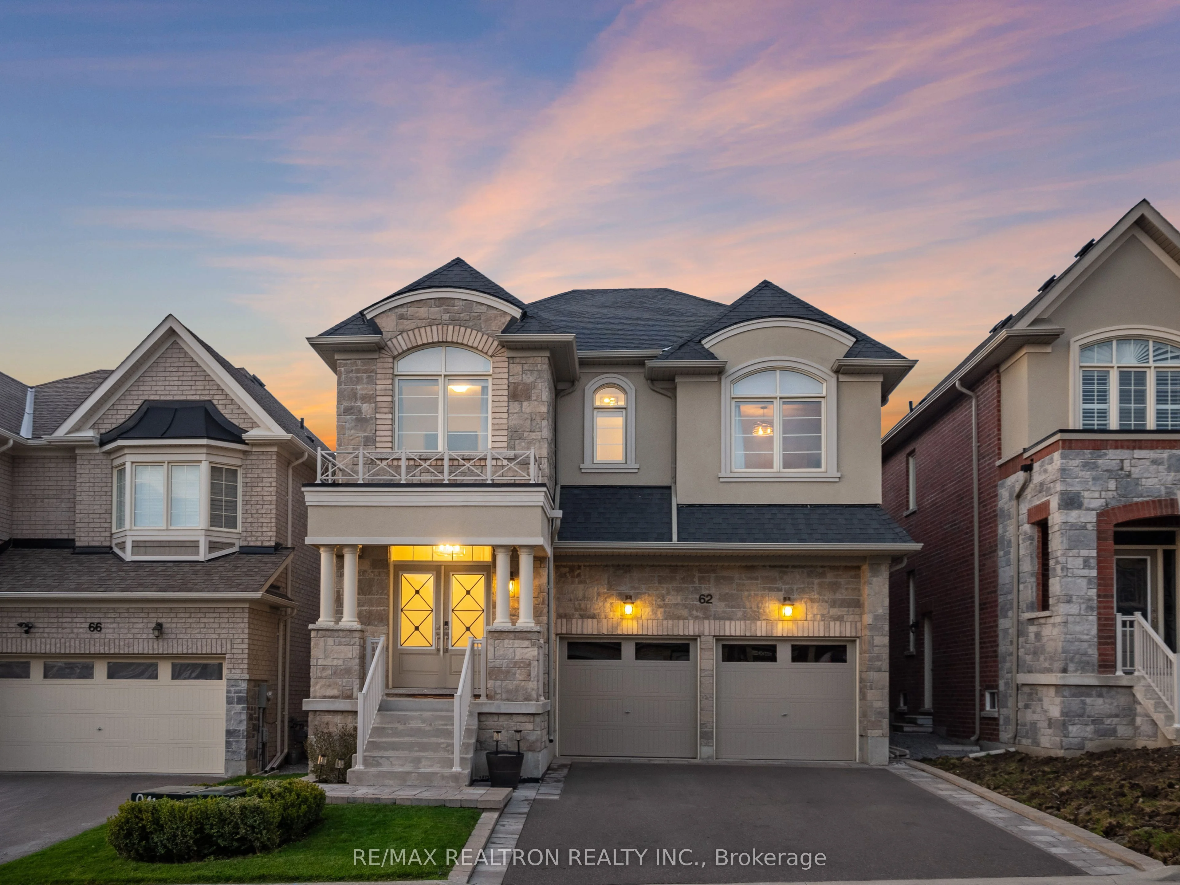 Detached in East Gwillimbury