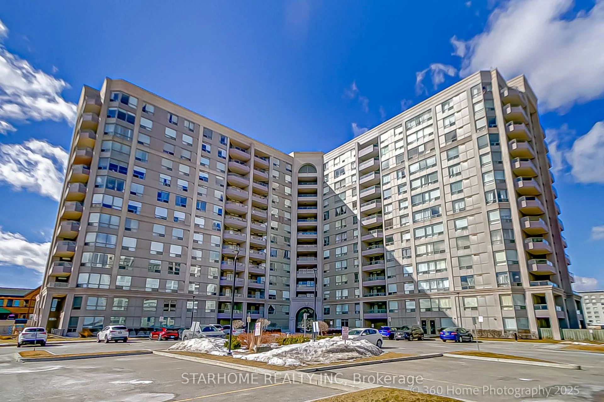 9015 Leslie Street 1208, Richmond Hill, On L4b 4j8