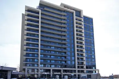 Condo Apartment in Vaughan
