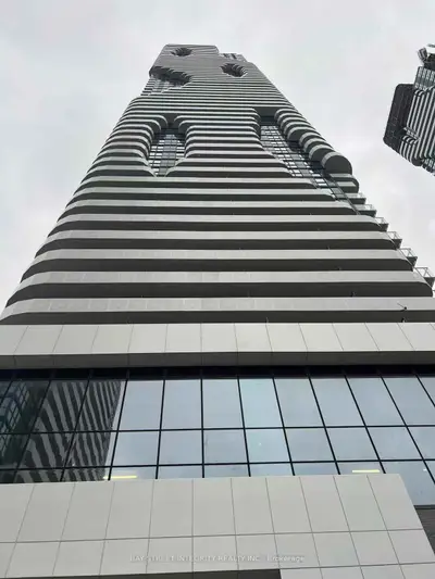 225 Commerce Street 1701, Vaughan, On L4k 0r1