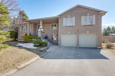 2285 Meadowland Street, Innisfil, On L0l 1k0