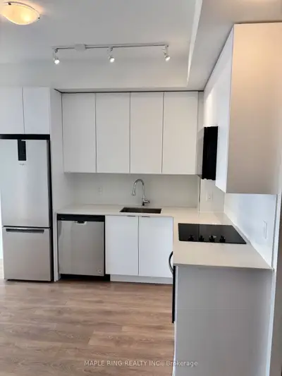 10 Abeja Street 1321, Vaughan, On L4k 0r4