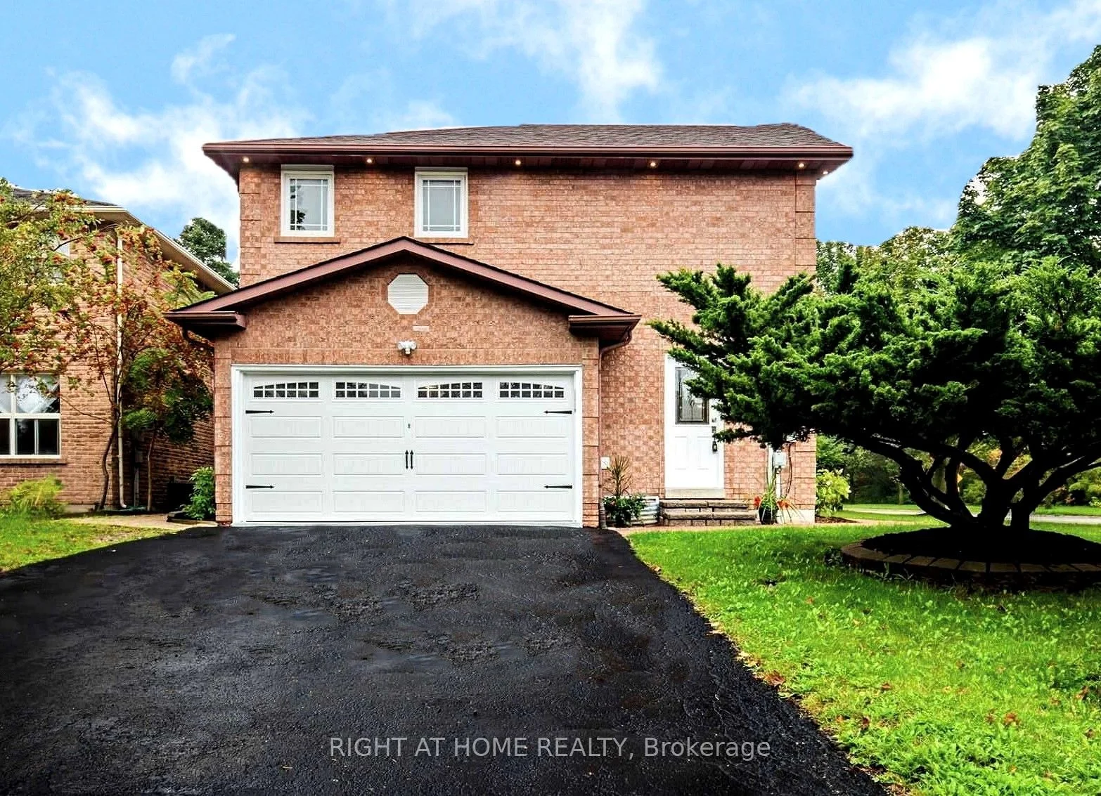 1 Tiffany Gate Bsmt, Richmond Hill, On L4c 6w7
