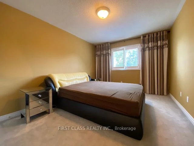 39 Sandbanks Drive, Richmond Hill, ON L4E 4K7